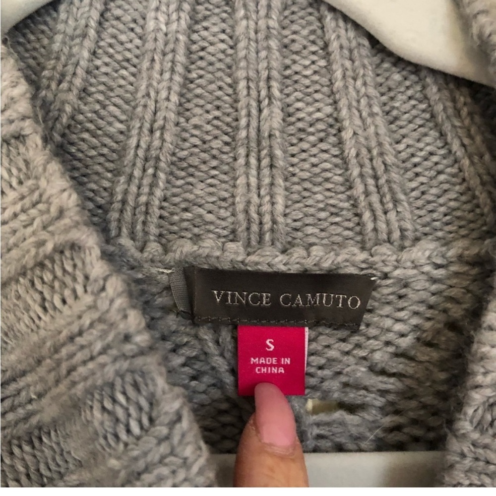 Vince Camuto Grey Mock Neck Knit Sweater - Picture 3 of 4